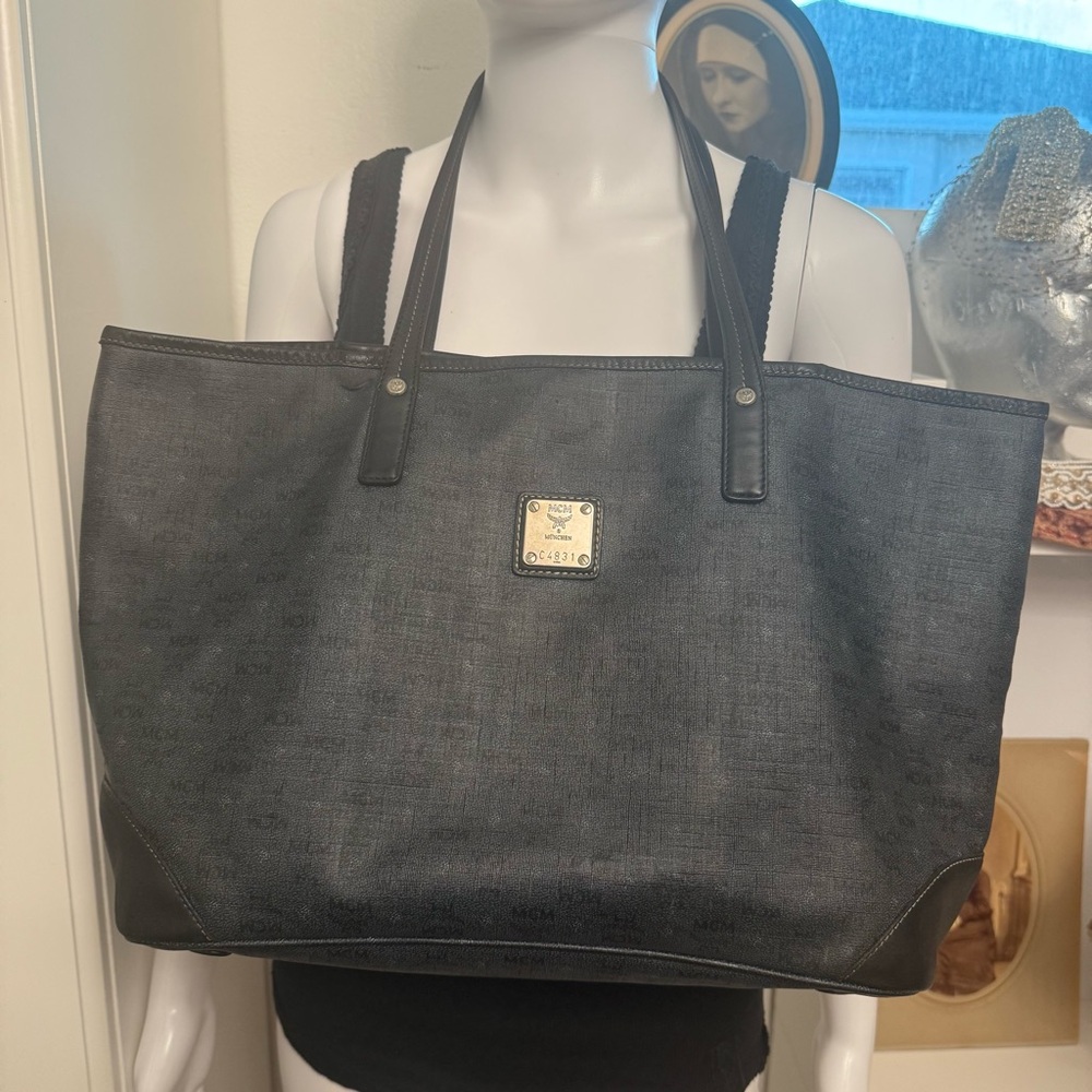 MCM Tote Bag Black and Dark Gray Grey Visetos Shoulder Shopper AUTHENTIC